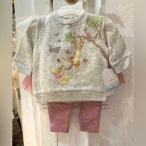 Newborn Winnie the pool baby set